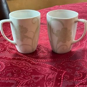 CORELLE Coordinates Porcelain Mugs (2) Green Flowers Swirls Squarish White